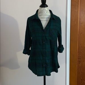 NWT Old Navy The Classic Shirt